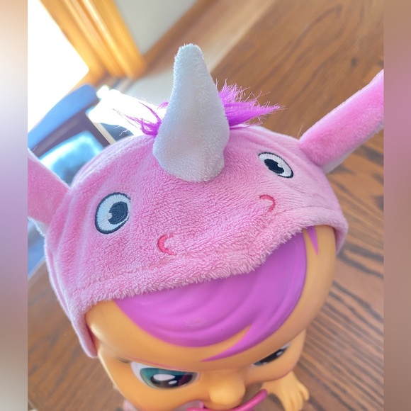 Cry Babies - Picture 3 of 4